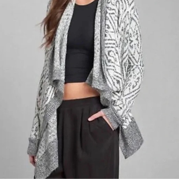 Abercrombie size XS slouchy open front cardigan - Picture 1 of 5